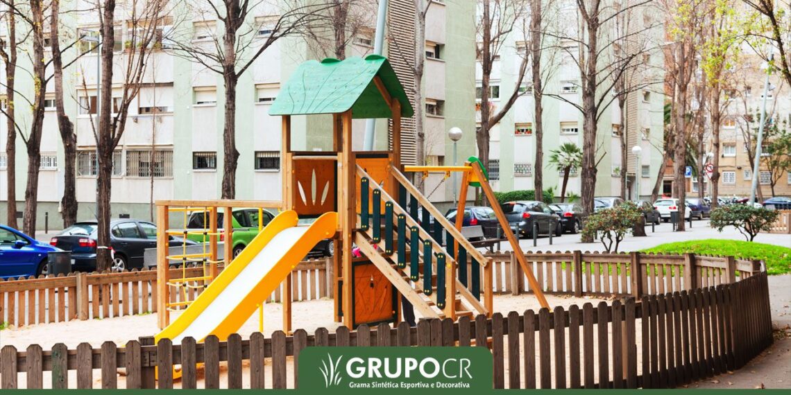 Por que utilizar grama sintética em playground?